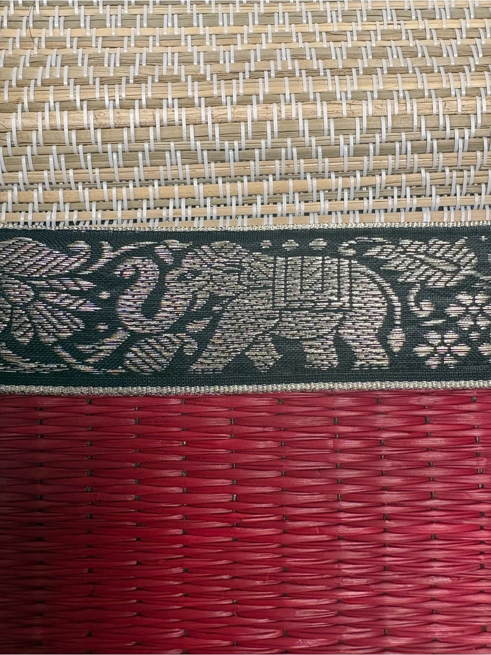 NWOT African Safari Woven Bamboo Placemats Set of 4 + 3 Matching Elephant Coaste